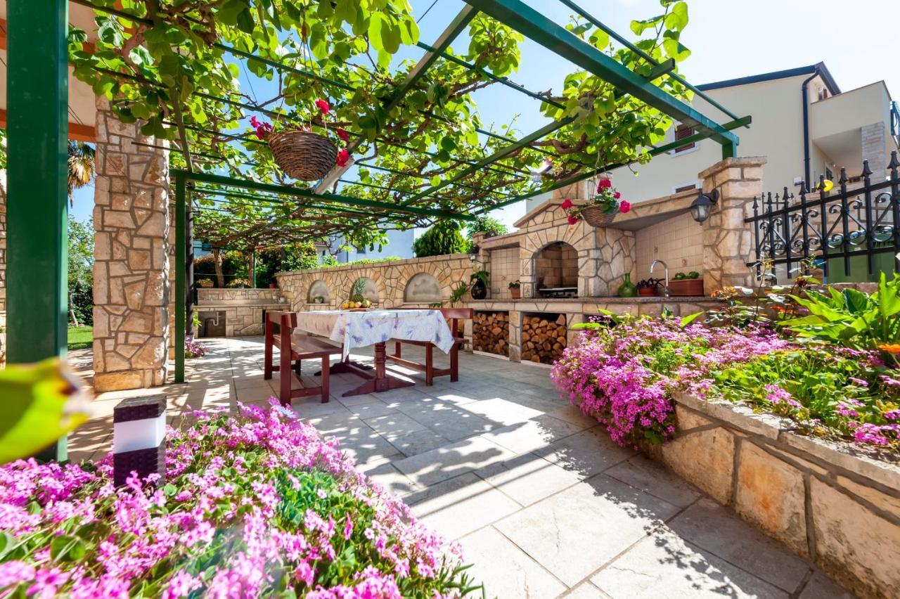 Apartments Villa Istria Rovinj Exteriör bild
